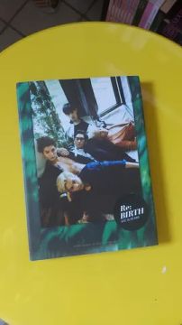 cd Nu1est the 1st album 'Re:birth' + brinde