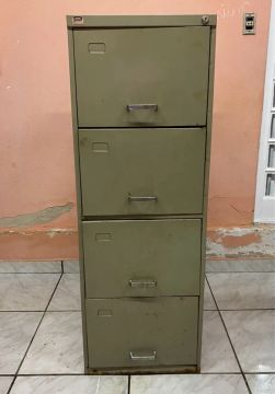 Gaveteiro Arquivo de metal 4 gavetas