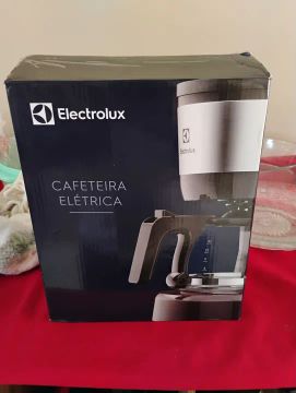 Cafeteira elétrica (Eletrolux) 
