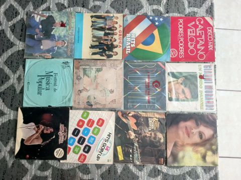 Disco de vinil.....30,00 cada