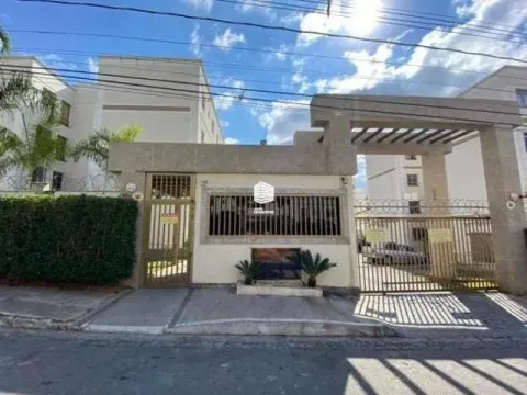Aluga-se Apartamento Área Privativa, Arejado e tranquilo para o seu conforto e sua familia
