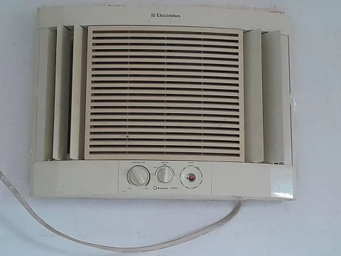 Ar Condicionado de Janela Electrolux 10000 BTUs
