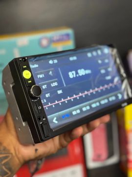 Som e Multimídia para Carro Tela 7 Polegadas GPS Rádio Bluetooth