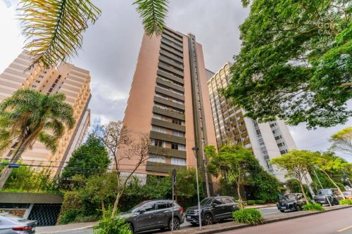 Apartamento Semi Mobiliado, 05 Quartos, 03 Vagas, Bigorrilho, Curitiba.