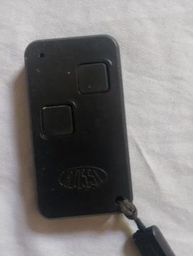 Controle remoto para portão eletrônico