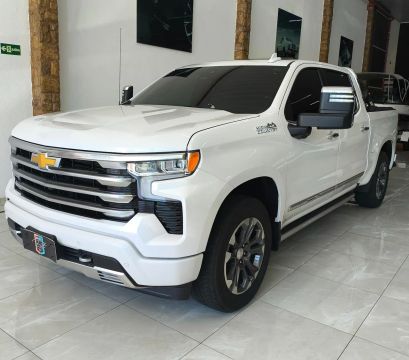Chevrolet Silverado 5.3 V8 Gasolina 1500 High Country 4X4 Automático