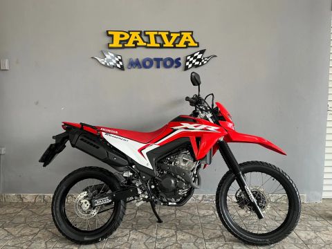 XR TORNADO 300 2025  2.000 KM