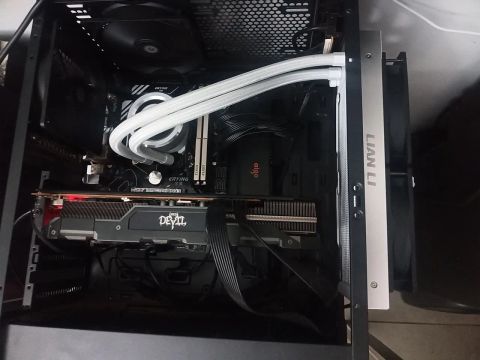 PC Gamer i9 11980hk ES RX 5700 8GB RED DEVIL 32GB RAM 750W BRONZE