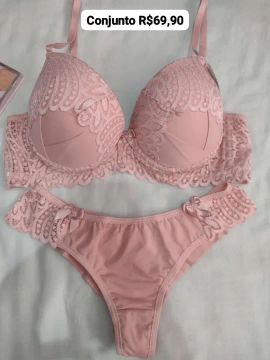 Roupas íntimas feminina e masculina.