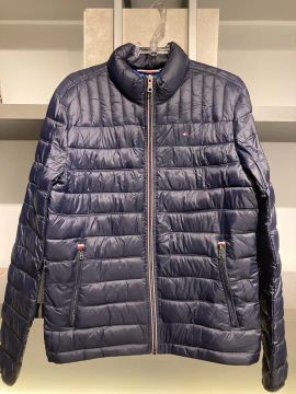 Casaco acolchoado Tommy Hilfiger tamanho pequeno 