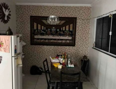 Vende-se casa no Cordeiro de Farias