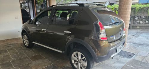 Stepway  13/13 com 65milkms única dona 