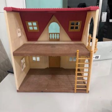 Casinha sylvanian family e kit de pinguim 
