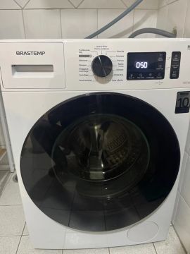 Lava e Seca Brastemp 10kg - Inverter -  Impecável!