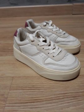 Tênis Zara Branco - Tam 31 - 50,00
