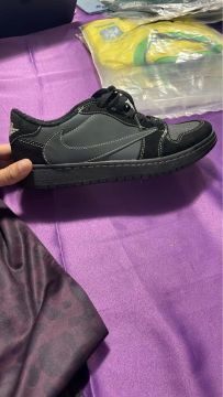 Air Jordan Travis Scott 