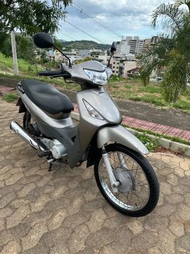 Vendo Biz 125 cc com partida 