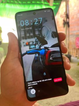 Celular motorola moto g23