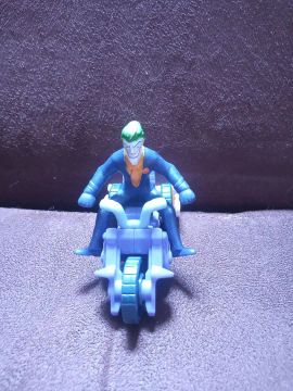 Boneco do Coringa com Moto -  liga da justiça 