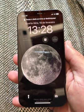 iPhone 12 - 128GB - Preto