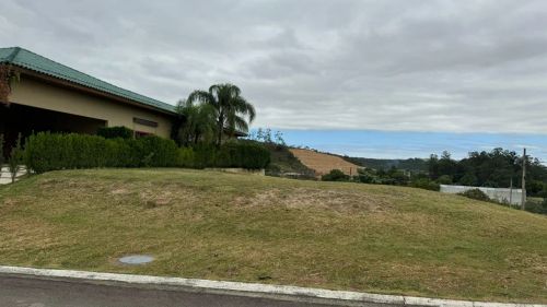 Terreno no Altos da Quinta Jardim Torrao de Ouro