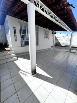 Casa para Venda em Teresina, Vermelha, 3 dormitórios, 1 suíte, 2 banheiros, 2 vagas