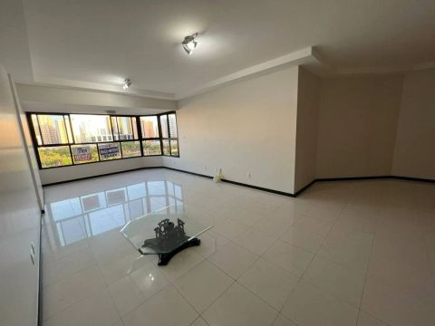 Oscar Niemeyer 67454 !