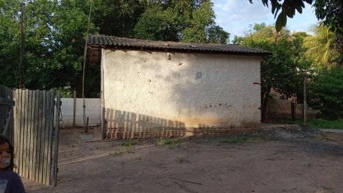 Casa simples para venda