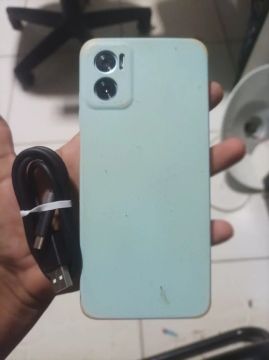 Moto E22