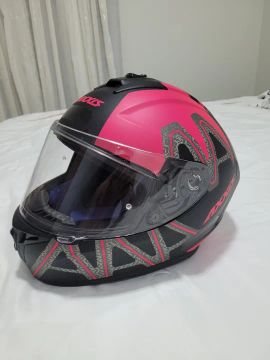 Capacete feminino AXXIS