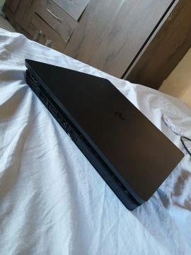 VENDO PLAYSTATION 4 SLIM 500GB