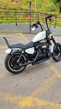 Harley Davidson XL 883