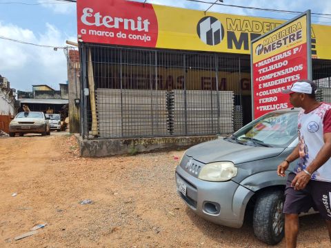 Terreno 2.000m2 na av dos Portugueses