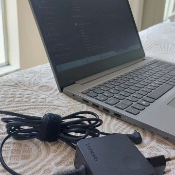 Notebook Lenovo