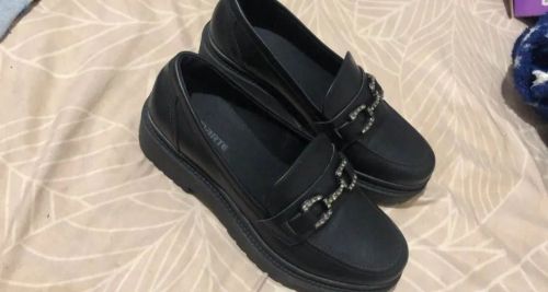 Mocassim feminino semi-novo 