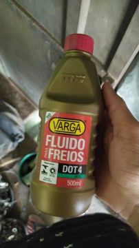 Fluido de freio DOT 4 VARGA 500ml