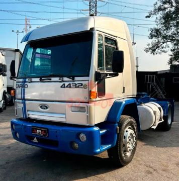 Ford Cargo 4432 4x2 2006 