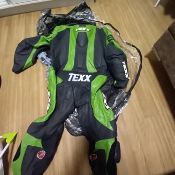Macacão Couro TEXX Verde