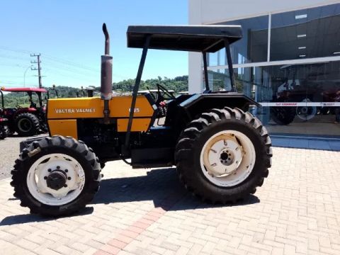  Trator Valtra 685 usado