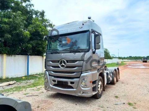 MB 2651 LS - teto alto - IPVA 25 pago