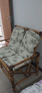 Poltrona de bambu para área externa