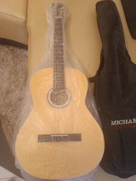 Violão Michael novinho na embalagem 