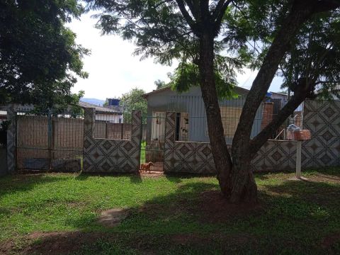 Casa com quintal 