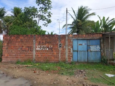 Vende-se Terreno