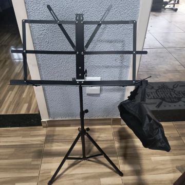 Suporte para partitura - Novo