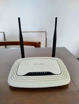 Roteador Wi-Fi TP-Link TL-WR841N