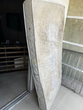 Colchão cama de solteiro 