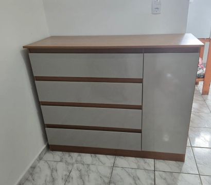 Cômoda