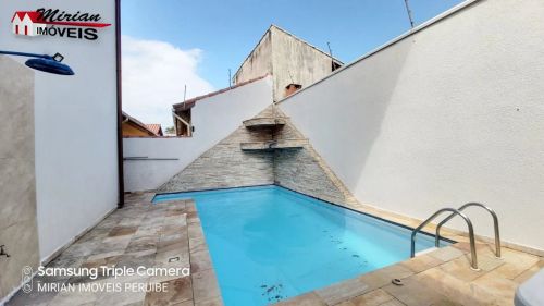 Sobrado a venda em Peruibe, com 5 suites, 2 salas, piscina pertinho da praia , proximo ao 