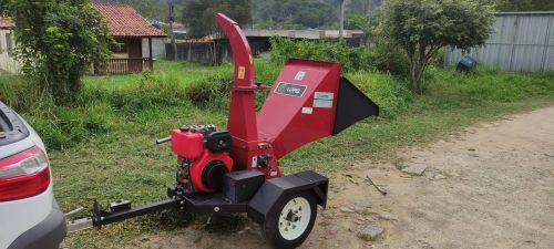 Triturador de galhos Lippel BIO 150 DT Diesel 